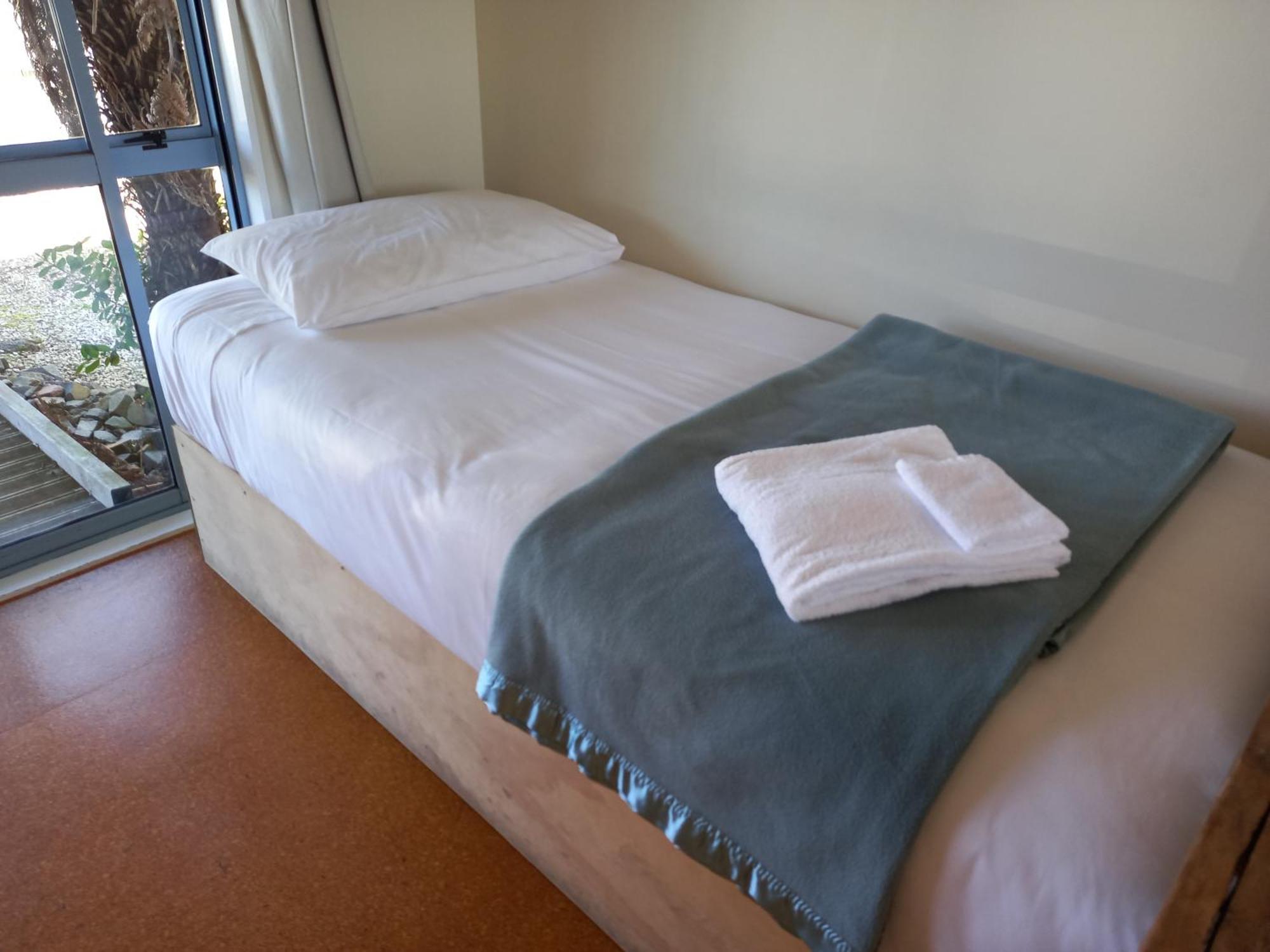 Raglan West Accommodation Units Экстерьер фото